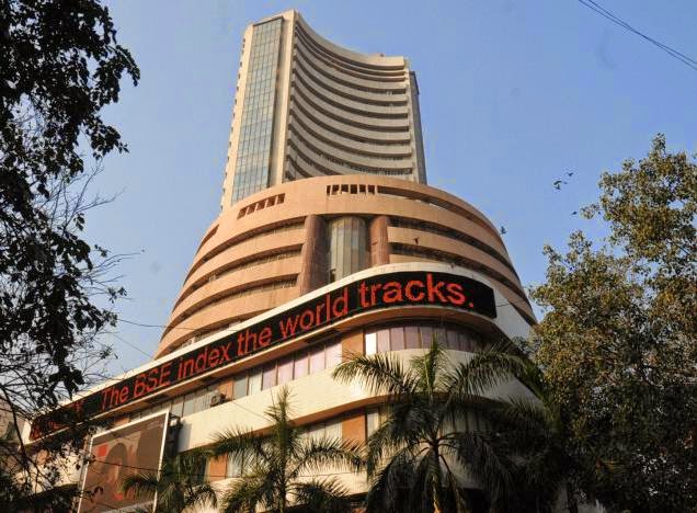 Nifty, Sensex down under Tariffs pressure on Friday opening; media and metal shares shine others in red