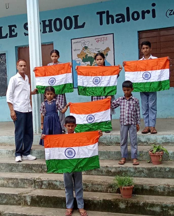 Har Ghar Tiranga Campaign- Phase I: Captivating Tiranga-Inspired Walls, Board Decorations adorn schools across Samba