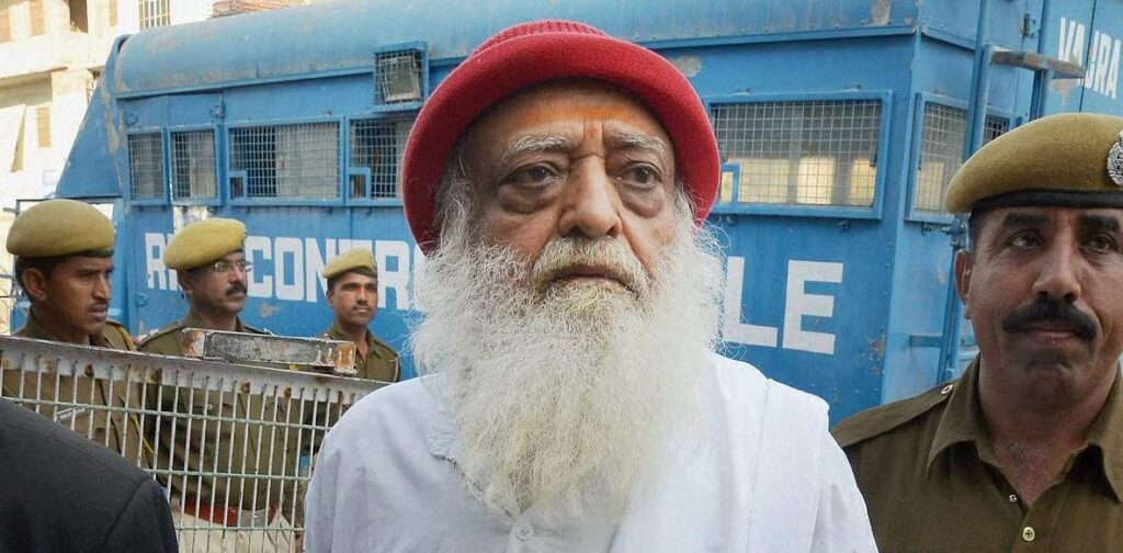 Gujarat High Court extends bail of Asaram Bapu in rape case till August 21