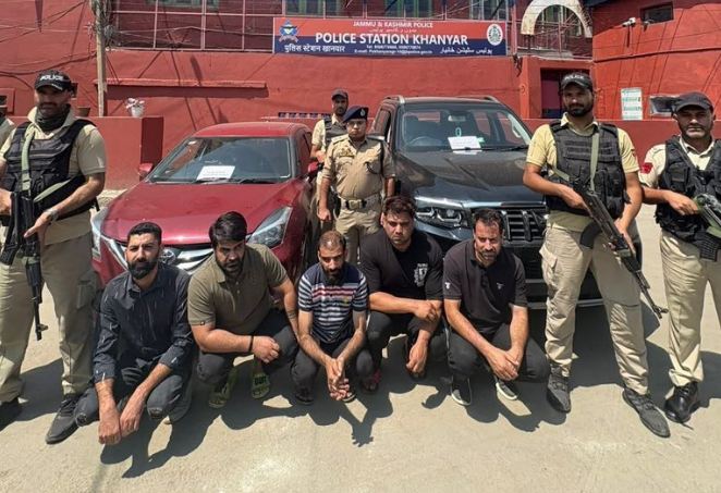 Five arrested in Srinagar assault case; vehicles seized, probe underway