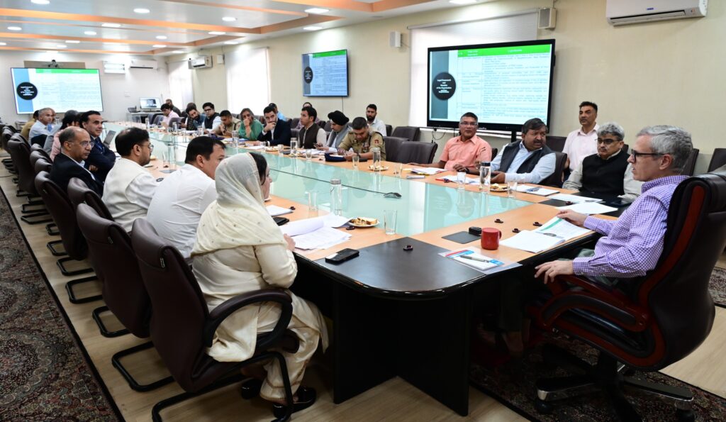 Exemplary punishment awaits those selling unsafe food: CM Omar Abdullah