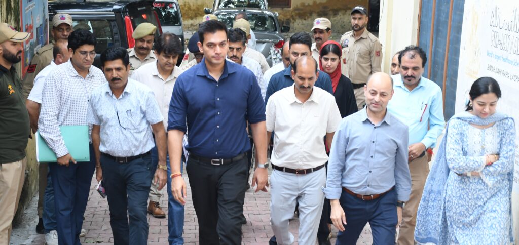 DC Jammu tours Marh, Akhnoor subdivisions