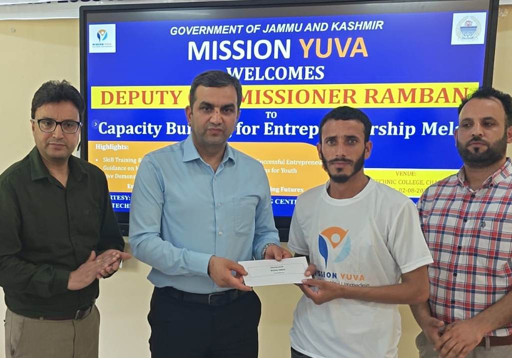 DECC Ramban organises Capacity Building and Entrepreneurship Mela at GPC Chanderkote