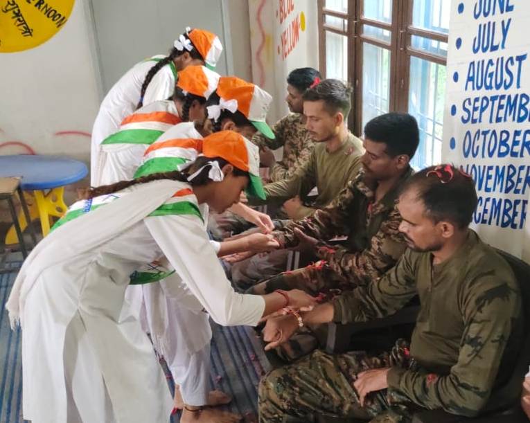 Har Ghar Tiranga campaign and Raksha Bandhan celebrations strengthen civil-military bond in Rajouri