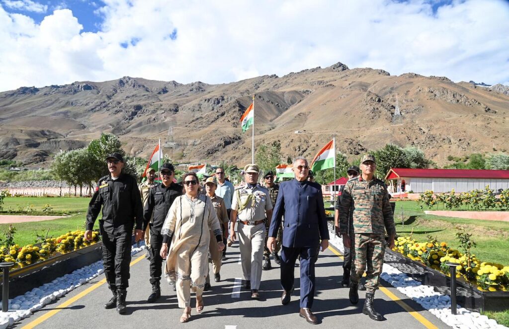 LG Ladakh, First Lady Pay Homage to Kargil War Heroes at Drass War Memorial
