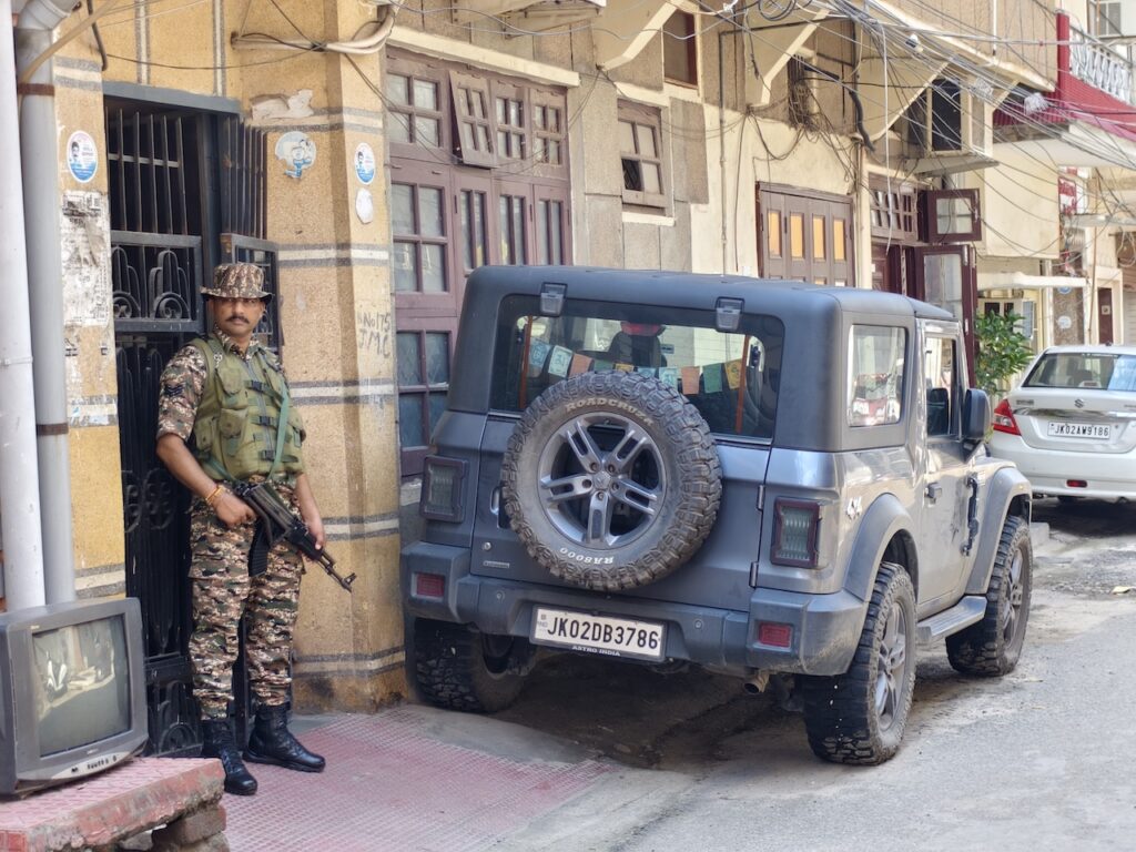 ED raids nine places in Jammu, Udhampur in custodian land-grabbing case