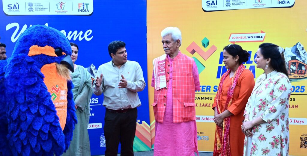 Lt Governor meets the Khelo India Water Sports Festival Mascot