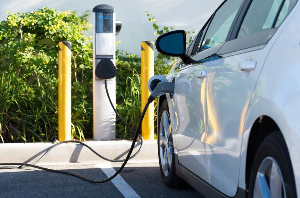 Govt proposes sound alert system for all electric vehicles from October 2027