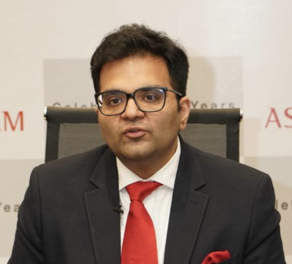 ASSOCHAM J&K Chairman Manik Batra Meets Textile Secretary; Pushes for Boost to Handicrafts & Textile Sector