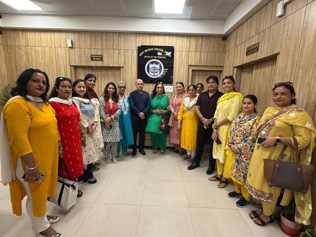 Navratra a Noble Touch: Dr. Ritu Singh, GMC Admin Celebrate Navratri at Oncology Ward