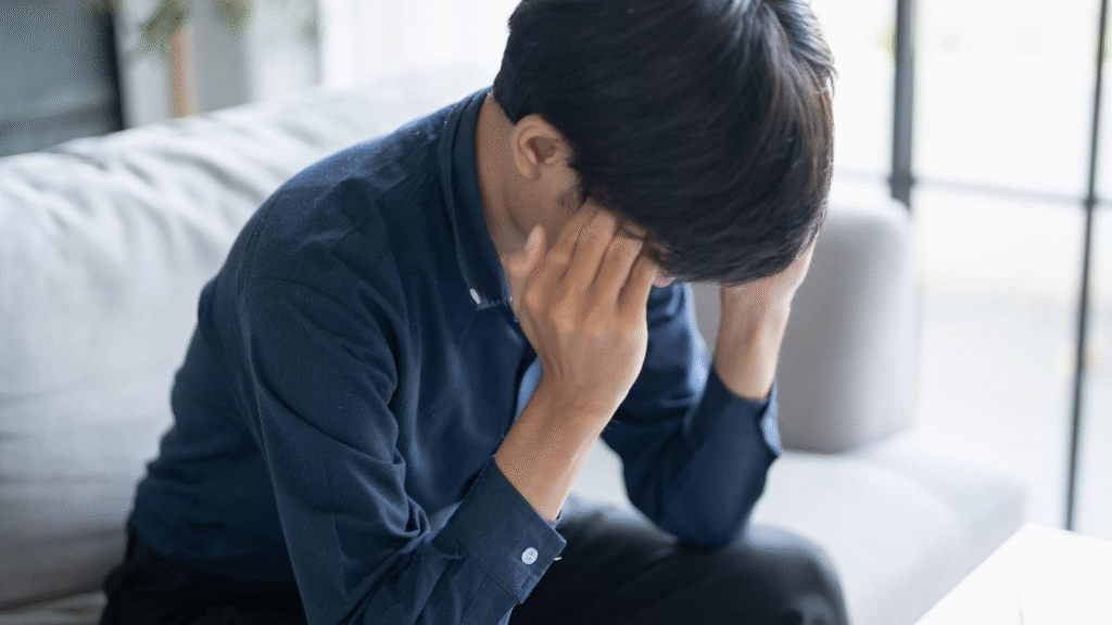 How Dehydration Triggers Headaches and Ways to Fix It