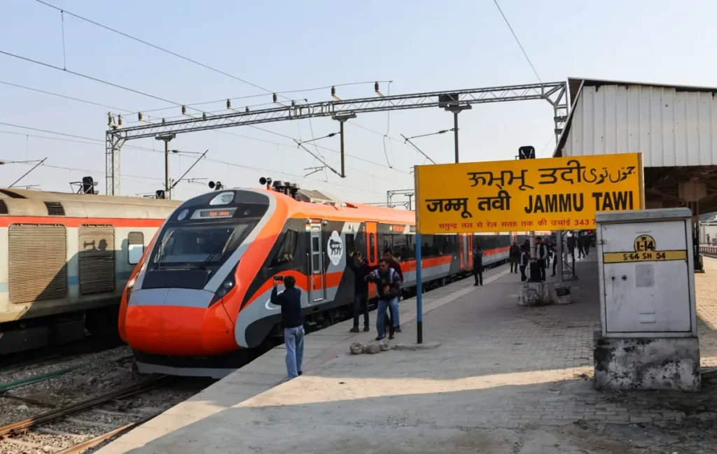 Vande Bharat Train to Be Extended from Jammu to Srinagar Soon: Railways
