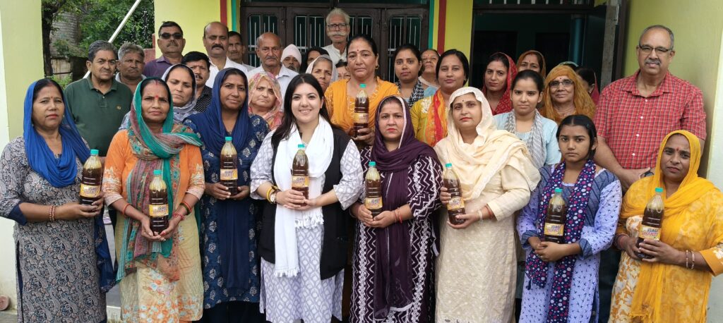 Devyani Rana Launches ‘Gau Shakti’ Floor Cleaner, Calls it a Game Changer for Women Empowerment in Nagrota