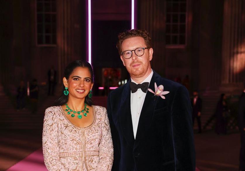 Isha Ambani co-chairs British Museum’s inaugural Pink Ball, supported by her mother Nita Ambani in celebration of Indian heritage