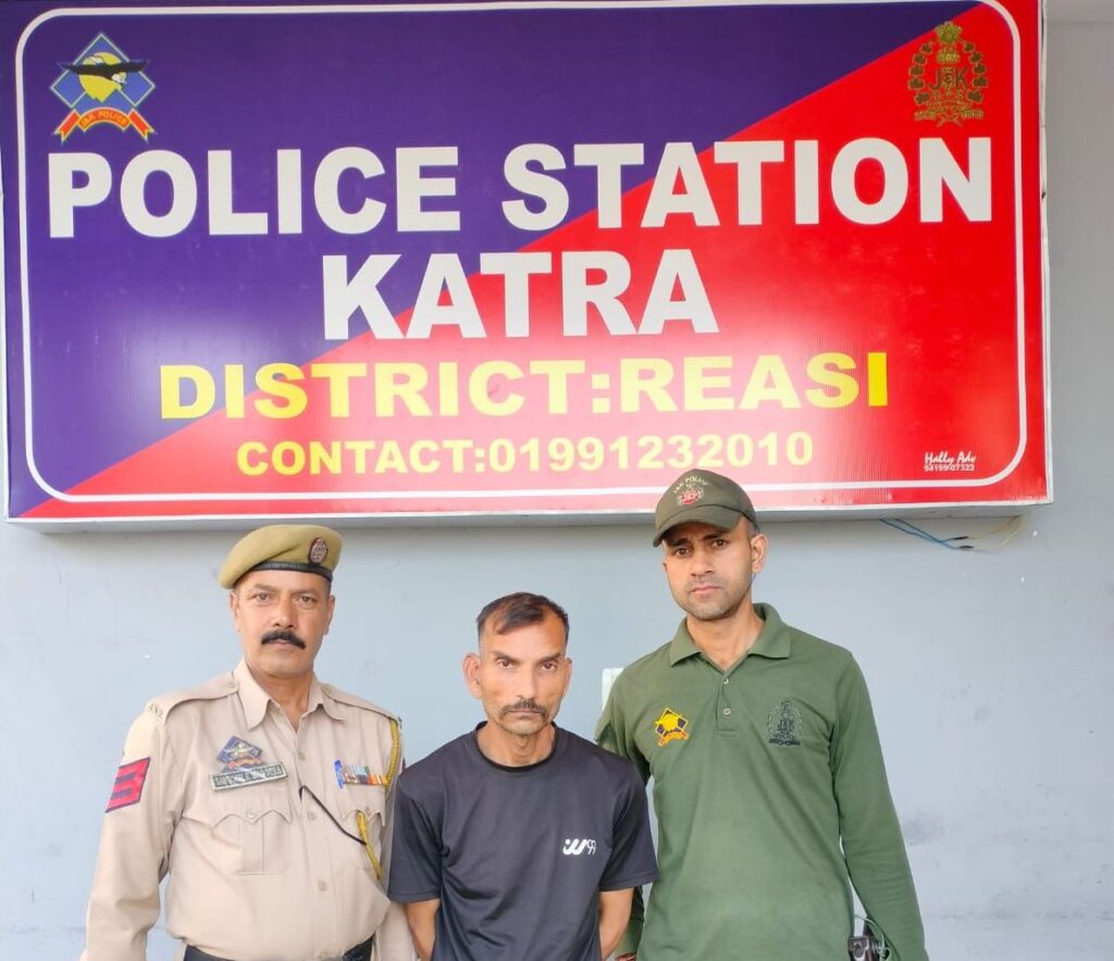 Theft in temple premises solved within days; accused arrested and stolen gold recovered by Katra Police