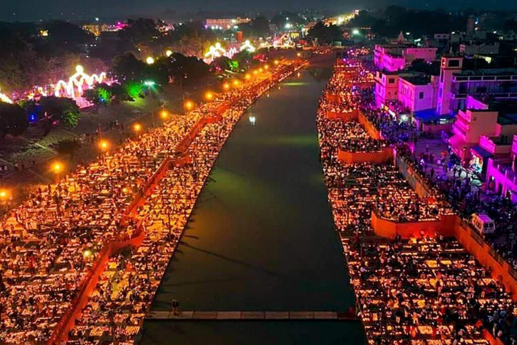 Ayodhya: New spectator gallery at Ram Ki Paidi to seat 20,000 devotees