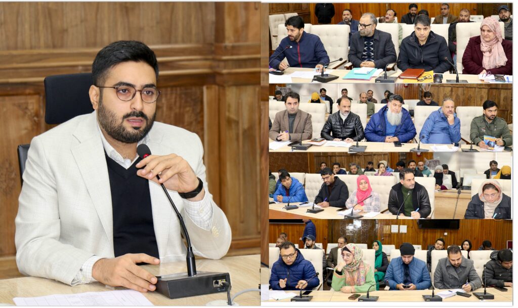 DC Srinagar reviews Action Plan for saturation of Government flagship schemes in rural areas