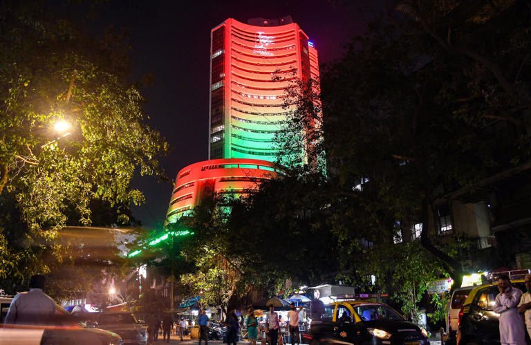 Stock markets trade higher in early deals