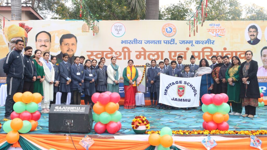 Heritage School Students Visit Swadeshi Mela, Promote Indigenous Products