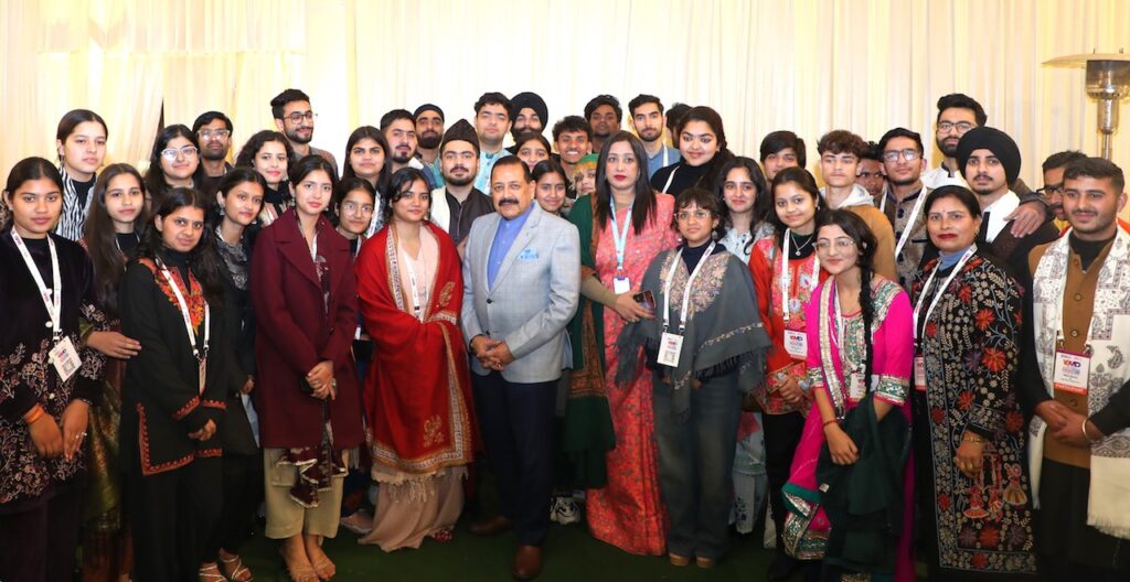 Dr Jitendra hosts J&K, Ladakh students participating in ‘Viksit Bharat Young Leaders Dialogue’