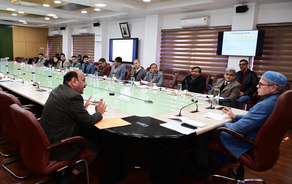 CM Omar Abdullah Chairs Pre-Budget Consultations with Key Departments