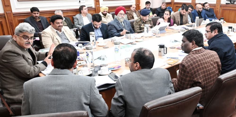 Chief Secretary bats for GIS-based, data-driven road safety interventions in J&K