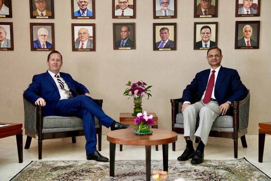 US Ambassador to India holds talks with RBI Governor on technology cooperation