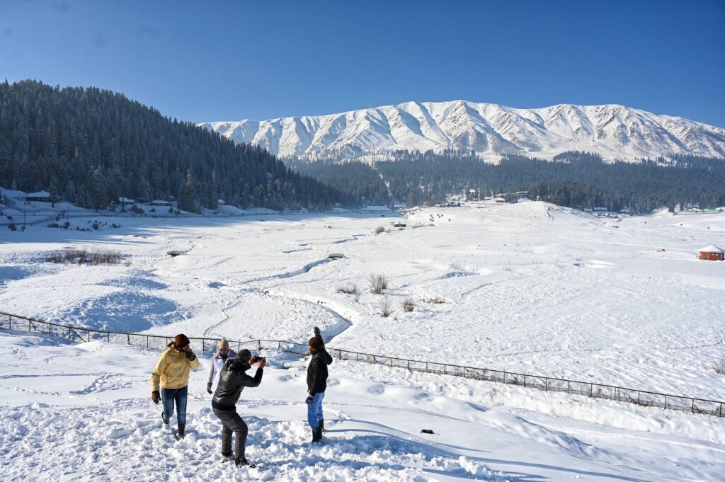 No Major Rain or Snow in J&K Till February 24: MeT