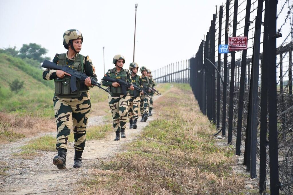 Pakistani Intruder Apprehended Along IB in Samba District