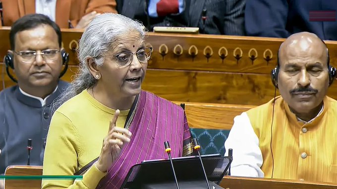 Finance Minister Nirmala Sitharaman proposes to increase time limit for filing revised IT returns from December 31 to March 31