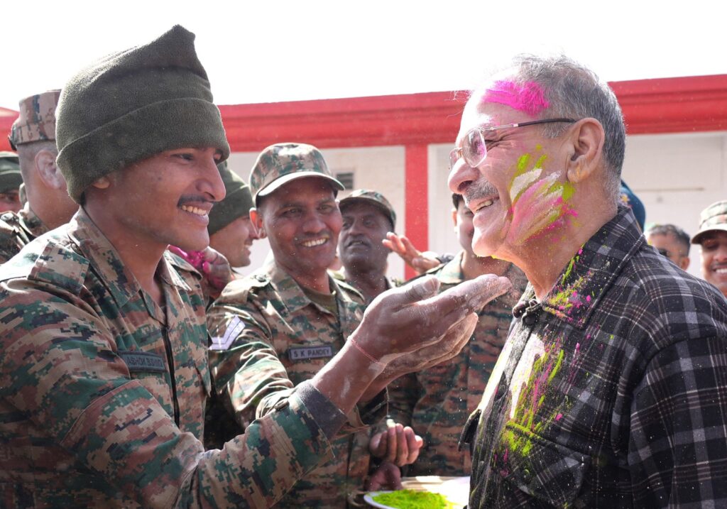 LG Kavinder Gupta Shares Holi Festivities with Army Jawans in Leh