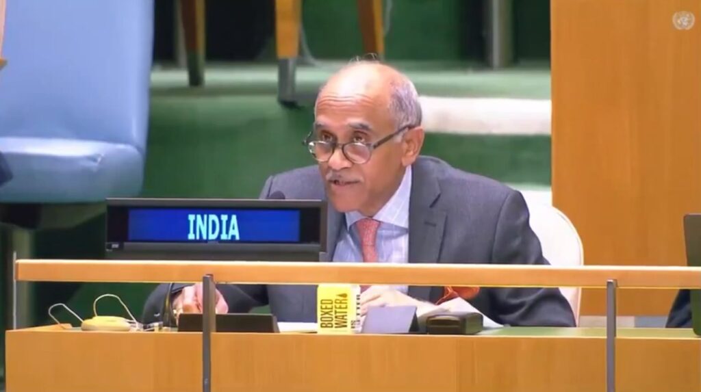 India hits out at Pak over Ahmadiyyas persecusion, air-bombings against Afghan in UNGA