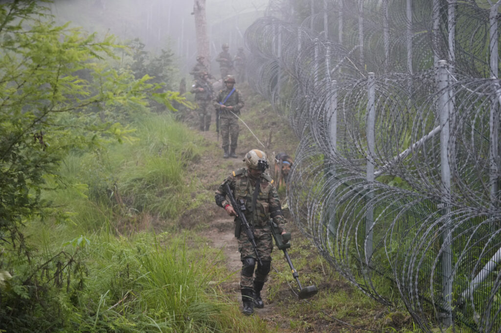 Pakistani Terrorist Killed in Joint Army–J&K Police Operation in Uri Sector