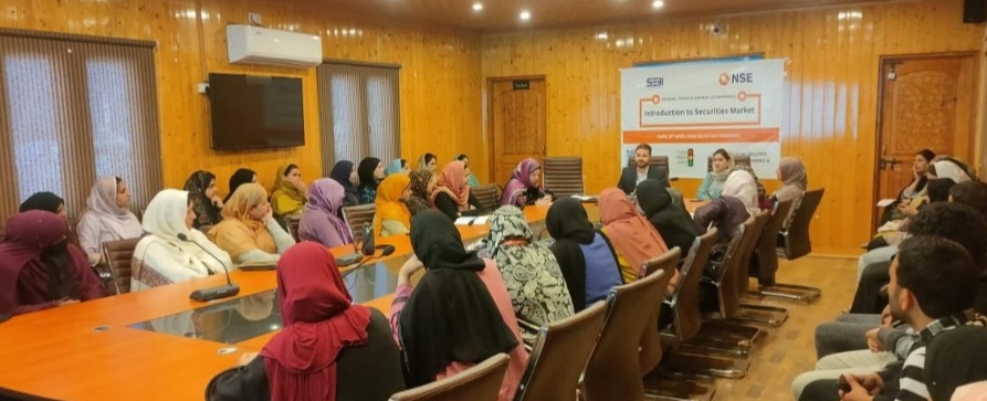 SEBI organizes Regional Investor Awareness Seminar to promote financial literacy