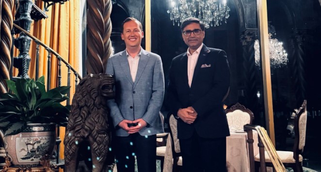 US Envoy to India hosts Foreign Secretary Vikram Misri at Mar-a-Lago