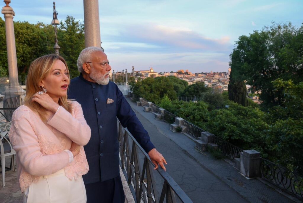 PM Narendra Modi, Italian PM Giorgia Meloni visit iconic Colosseum after dinner, share pictures