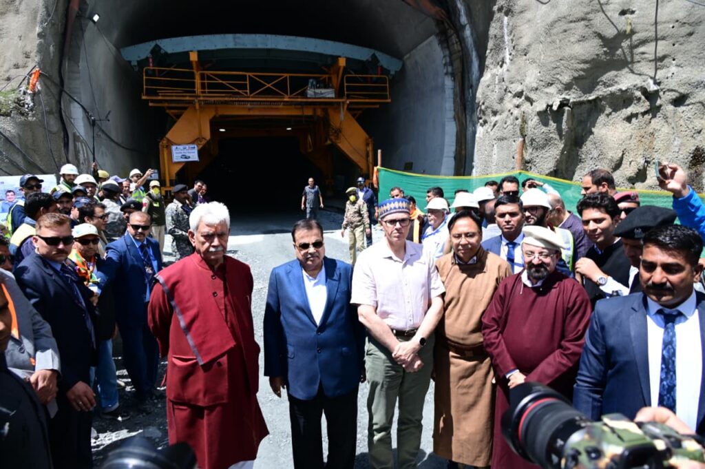CM Omar Abdullah, Union Minister Nitin Gadkari jointly inspect progress of Zojila Tunnel project