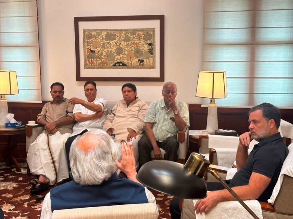 Opposition floor leaders meet in Mallikarjun Kharge’s chamber on day 3 of monsoon session