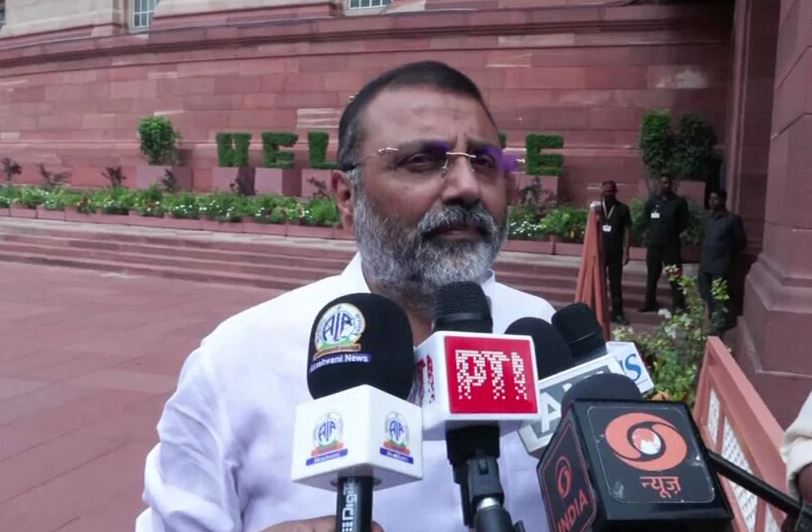 “History of making nonsensical statements:” BJP MP Nishikant Dubey backs Anurag Thakur’s Privilege Motion against Rahul Gandhi