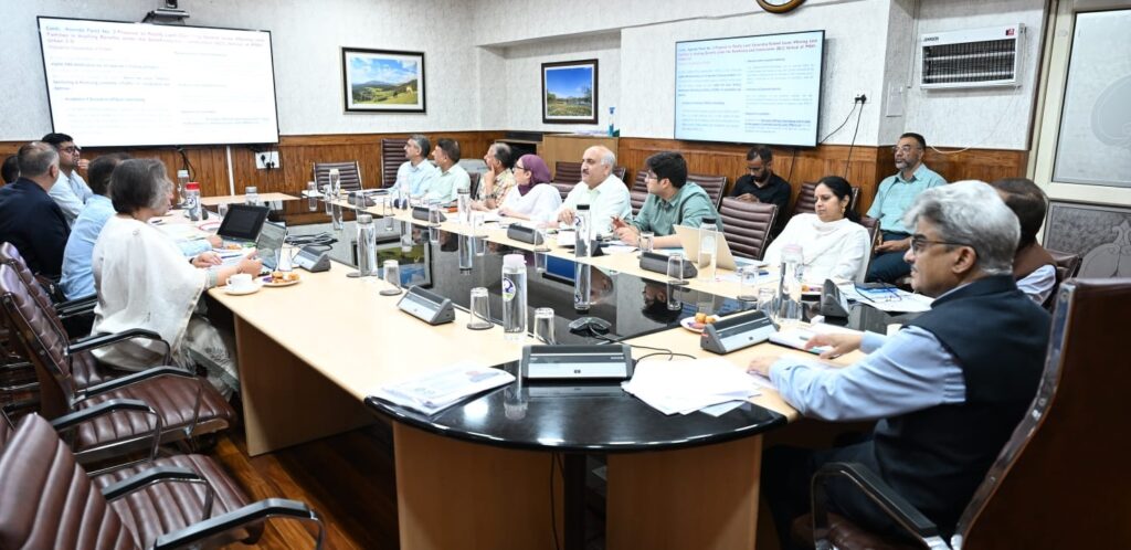 Chief Secretary takes stock of PMAY-U housing schemes for Urban Poor