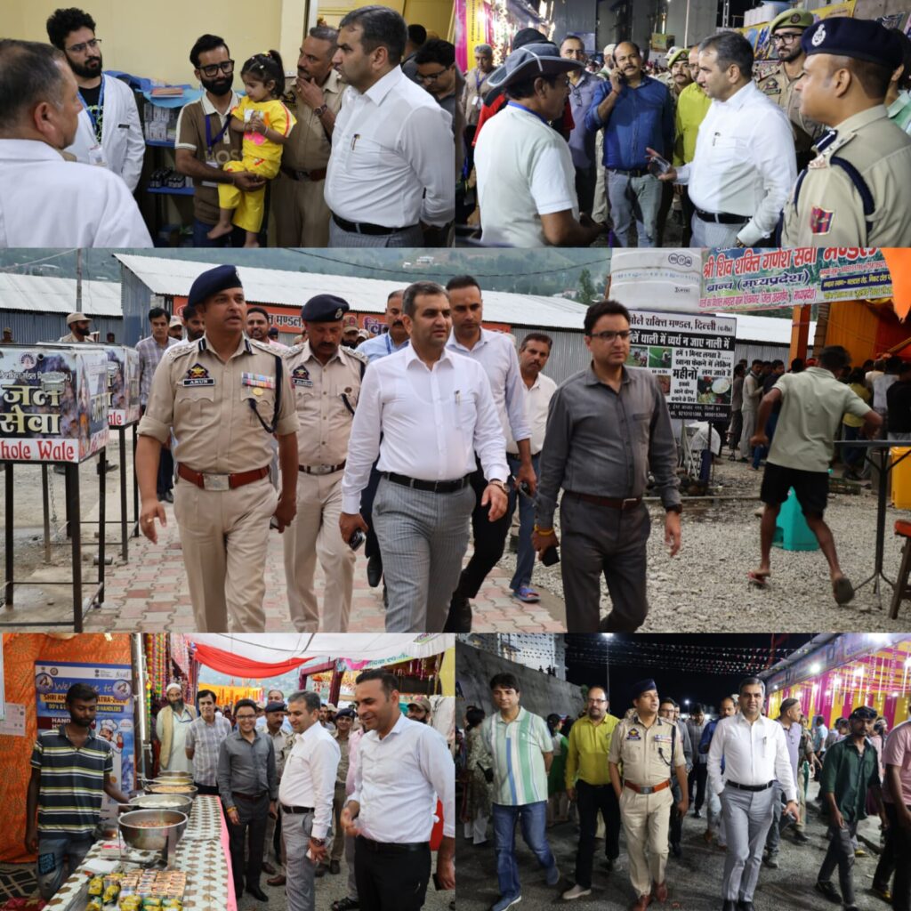 DC Ramban conducts late-night inspection of SANJY-2026 arrangements at Lamber Yatra Camp, Yatri Niwas Chanderkote