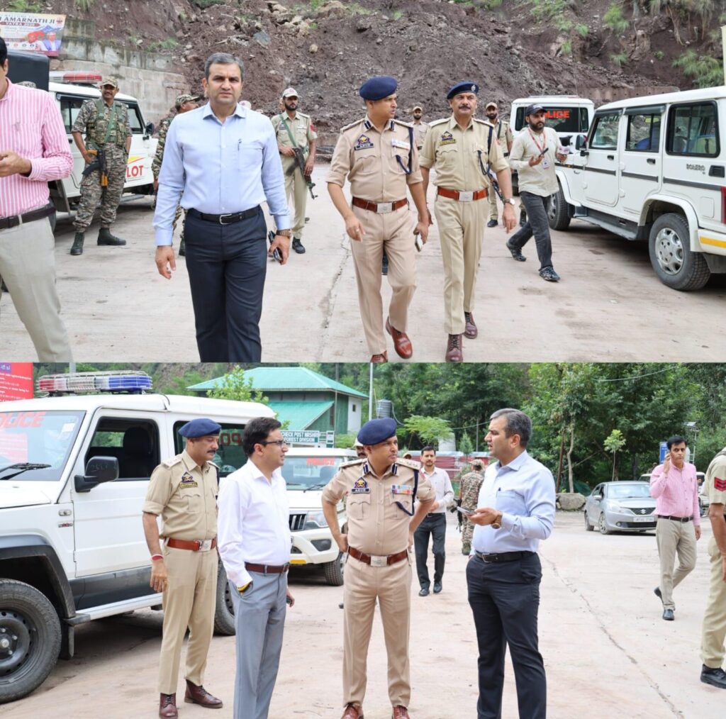 DC Ramban visits NH-44, inspects restoration work at Nashri, other locations
