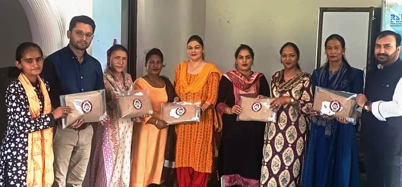 20-day jute bag making training course underway at Battal block Majalta