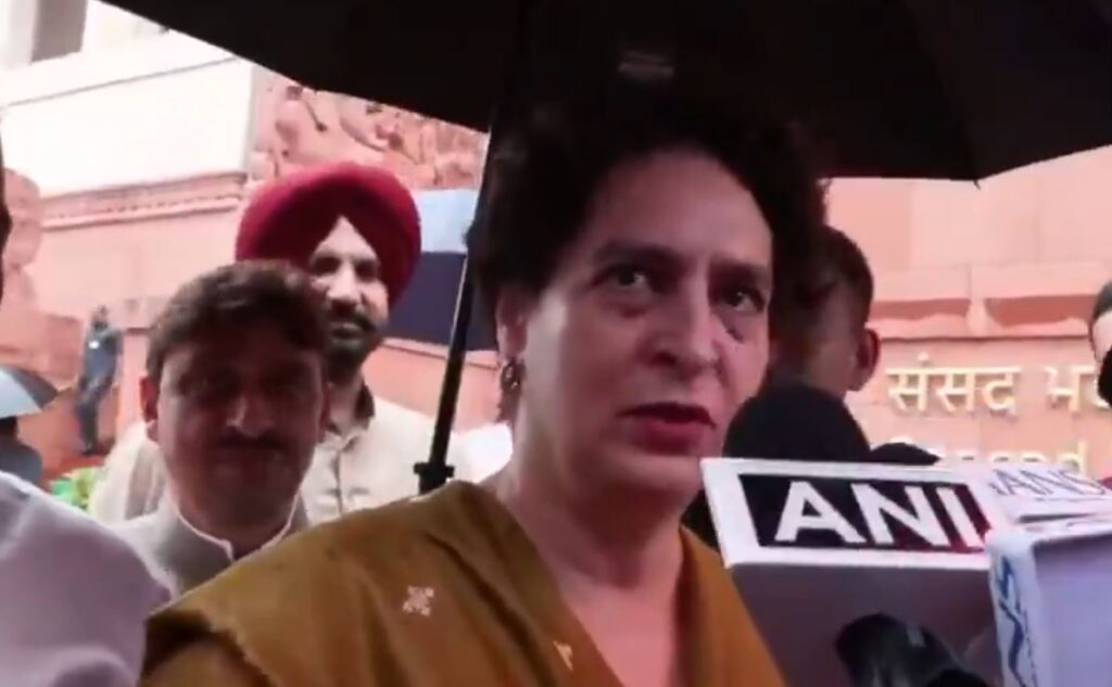 Priyanka Gandhi Vadra says Rahul Gandhi met Jharkhand students, asks Amit Shah to make statement