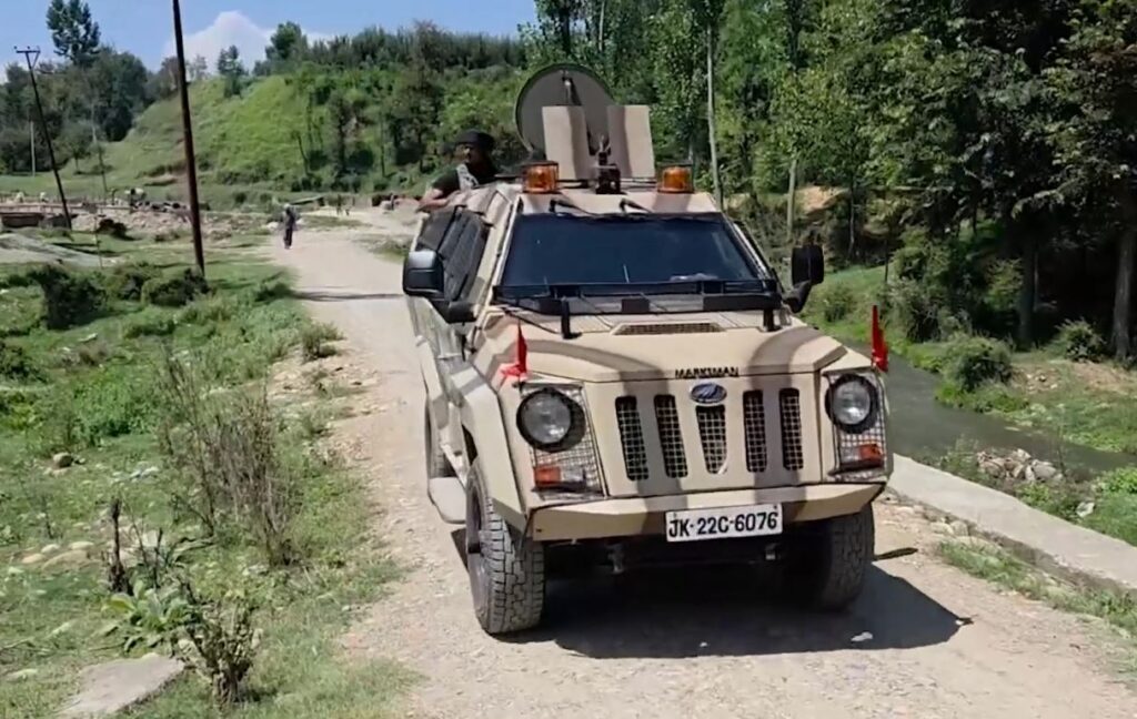 J&K Police, Army and CRPF apprehend 6 terror associates in two separate operations in Shopian
