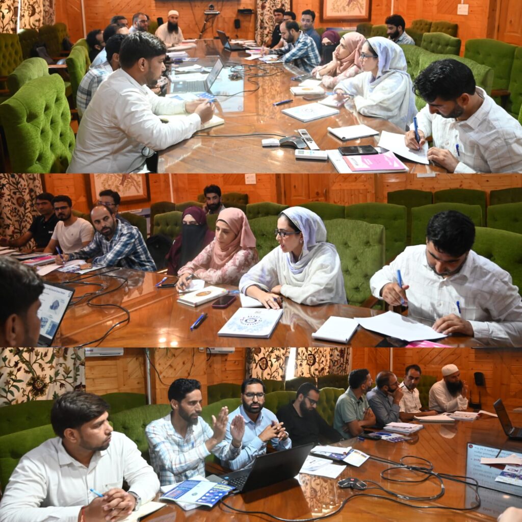 Census-2027: Two-Day Training Programme for Census Officers begins in Shopian