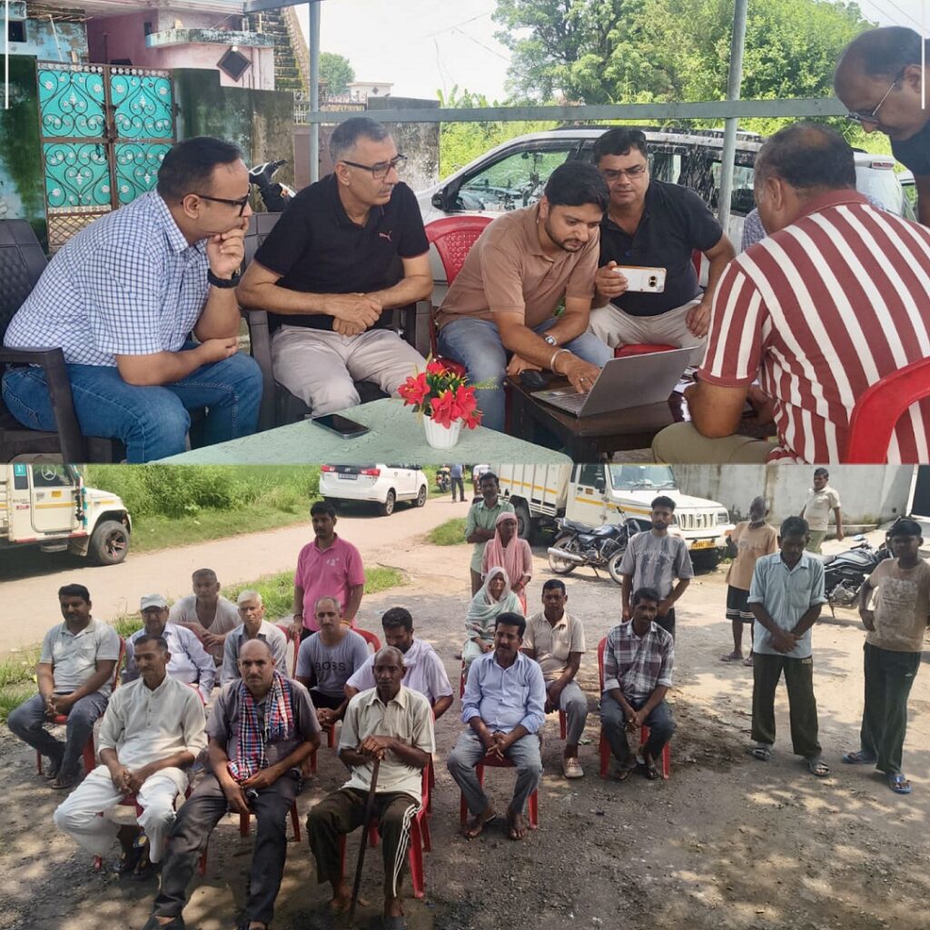 DC Kathua inspects AgriStack activities at Jamral village