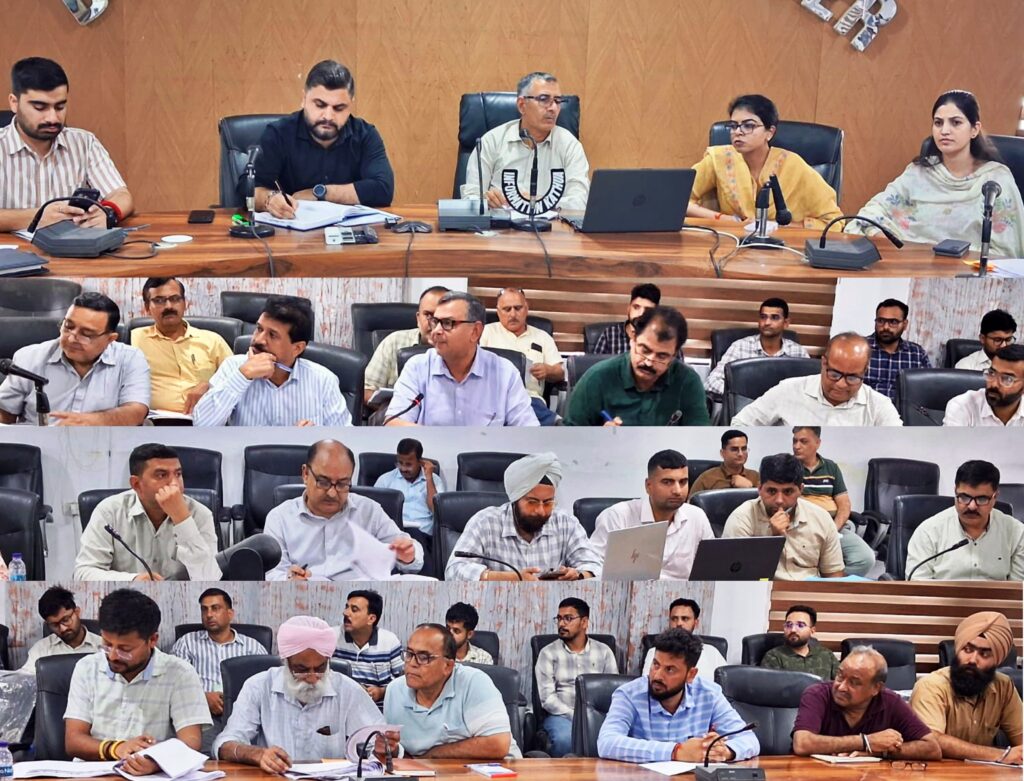 DC Kathua reviews progress of PWD Works