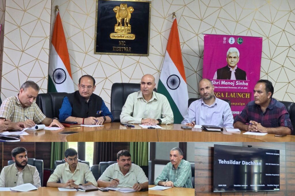 DC Kishtwar reviews preparations for Phase-II of Census 2027