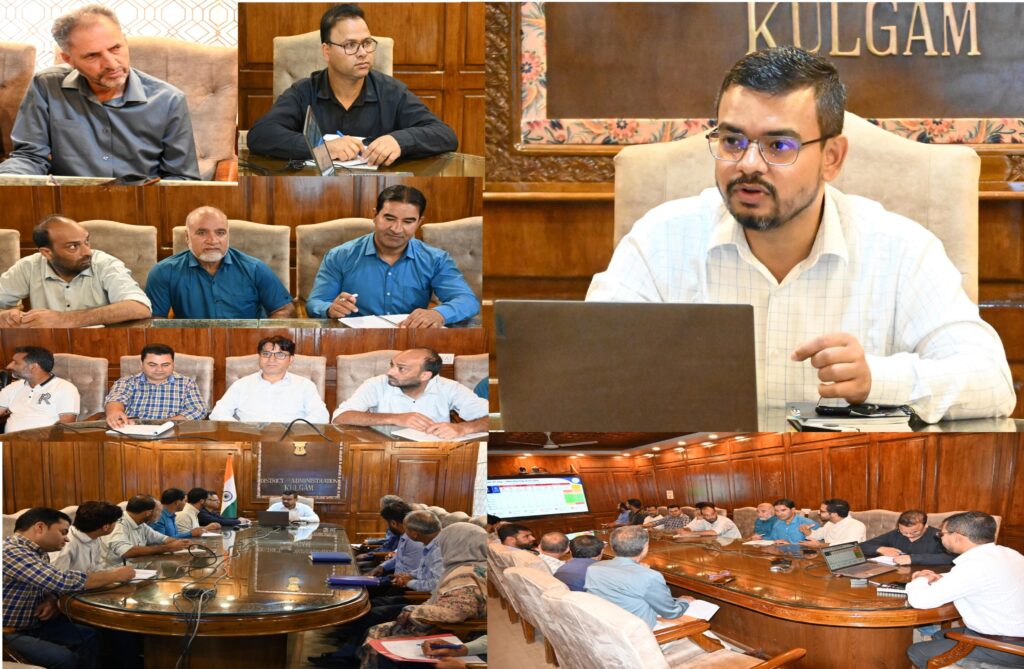 DC Kulgam reviews ‘Class of Joy’ programme across schools of District